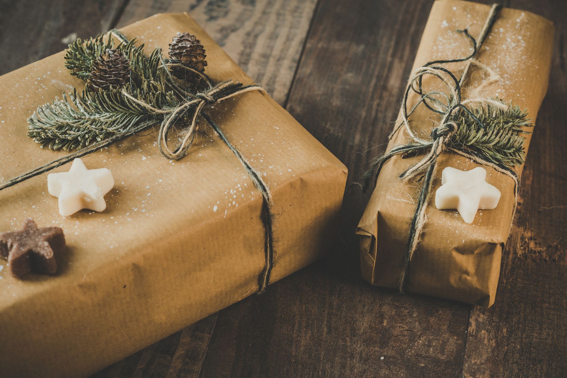 Idées de local christmas gifts quebec faites main, céramiques et objets artisanaux emballés pour Noë