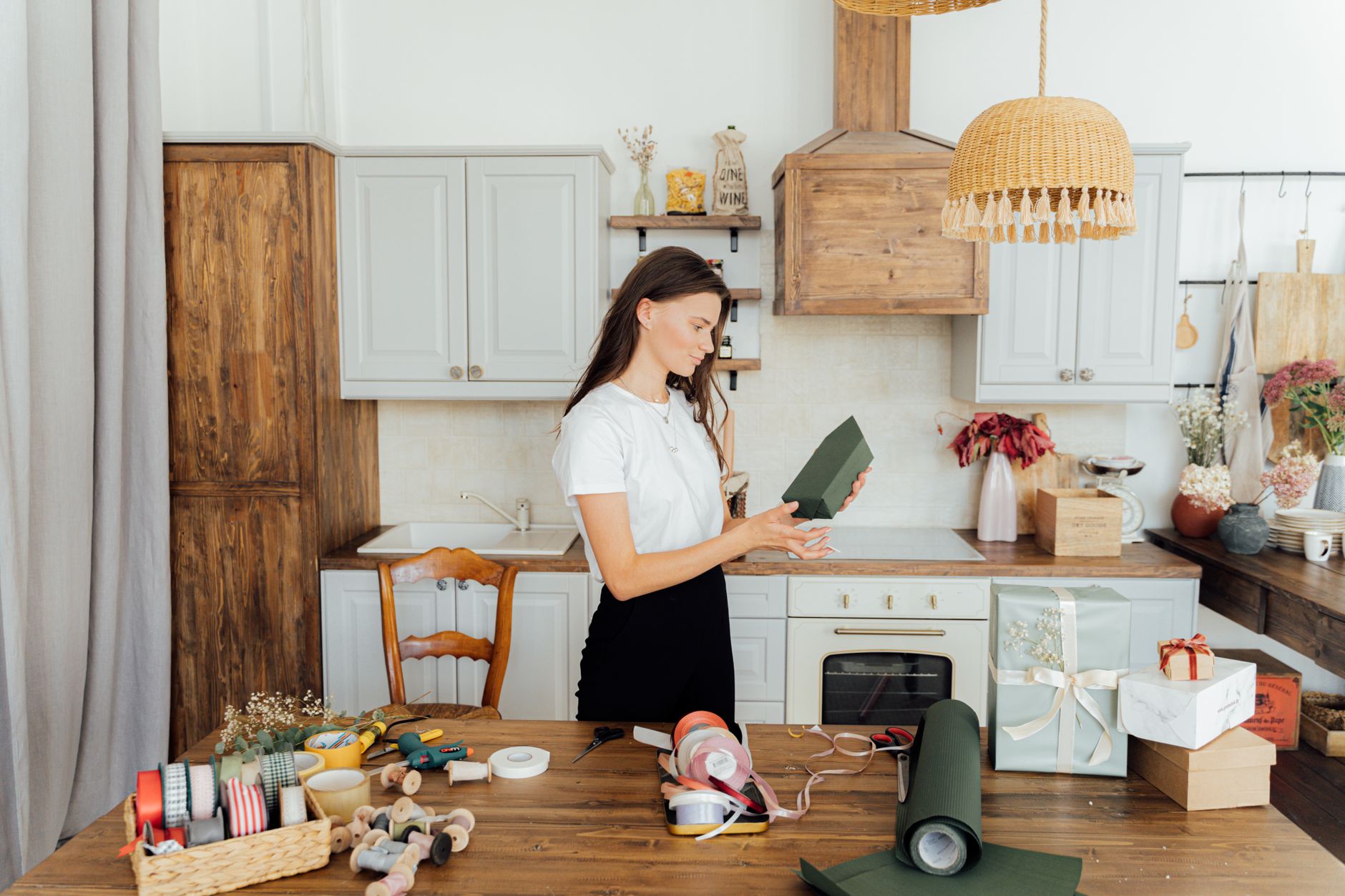 Gadget de cuisine astucieux emballé comme cadeau économique et stylé pour toute occasion