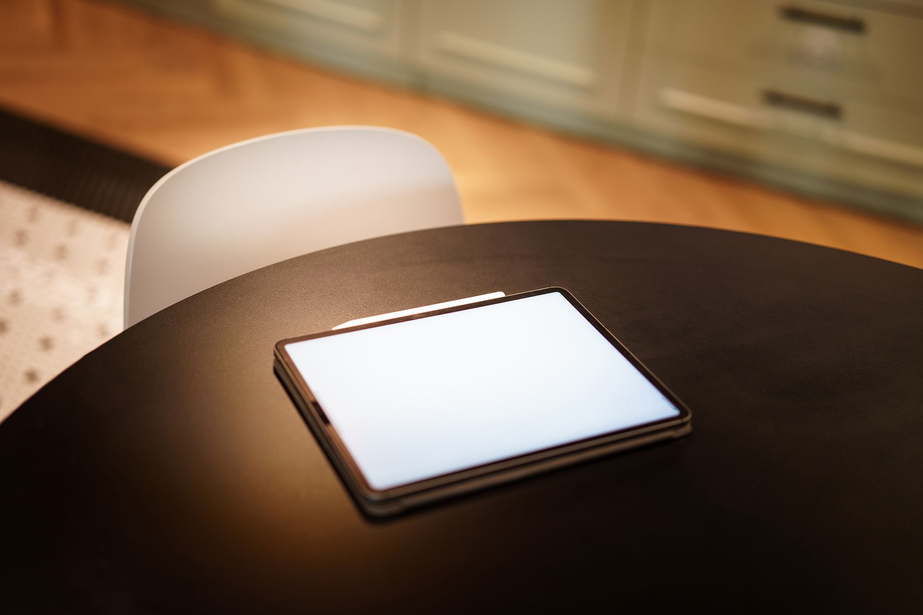How to Remove Ads from Your Kindle (Free & Paid)